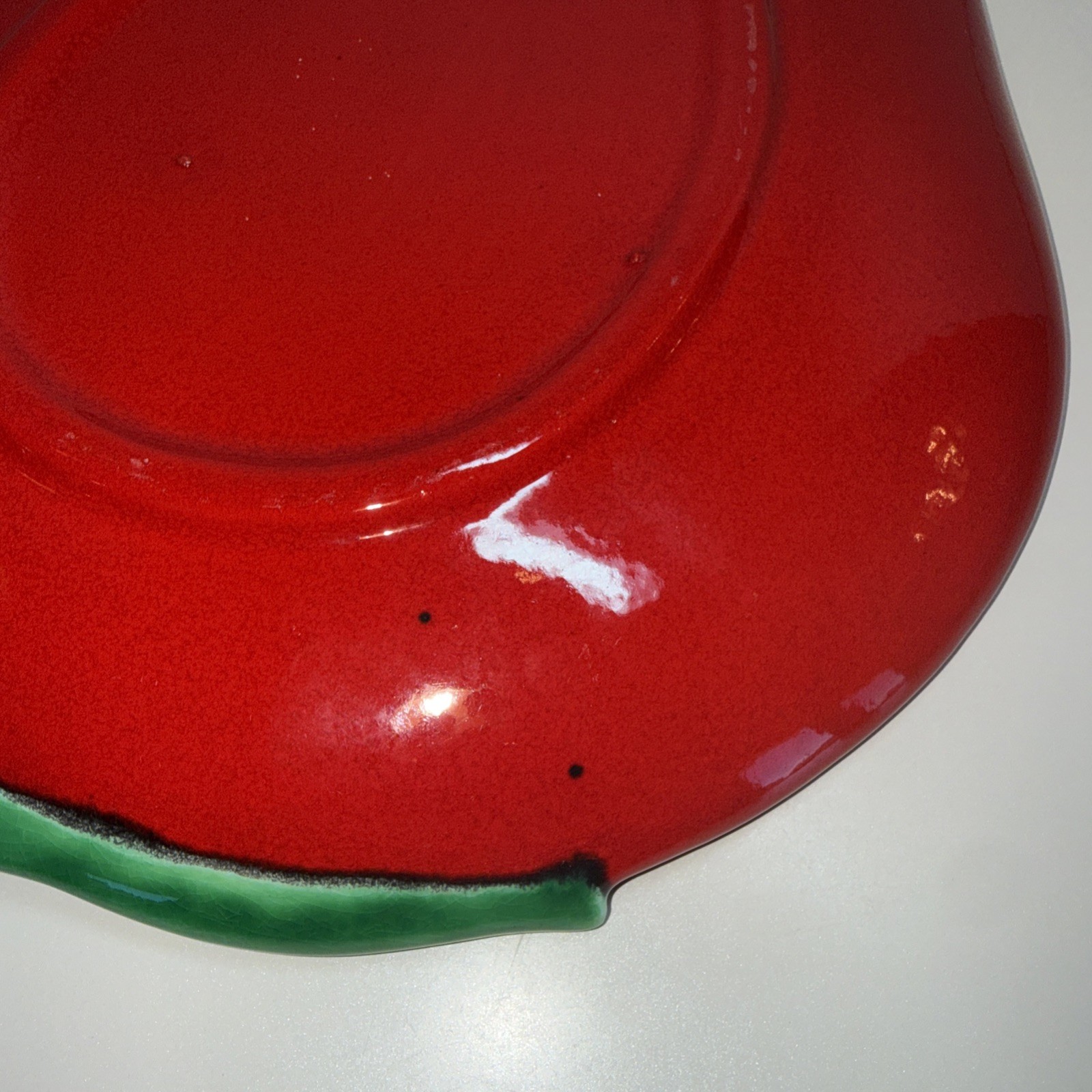 CERAMIC STRAWBERRY Plate PLATTER 1970 VINTAGE