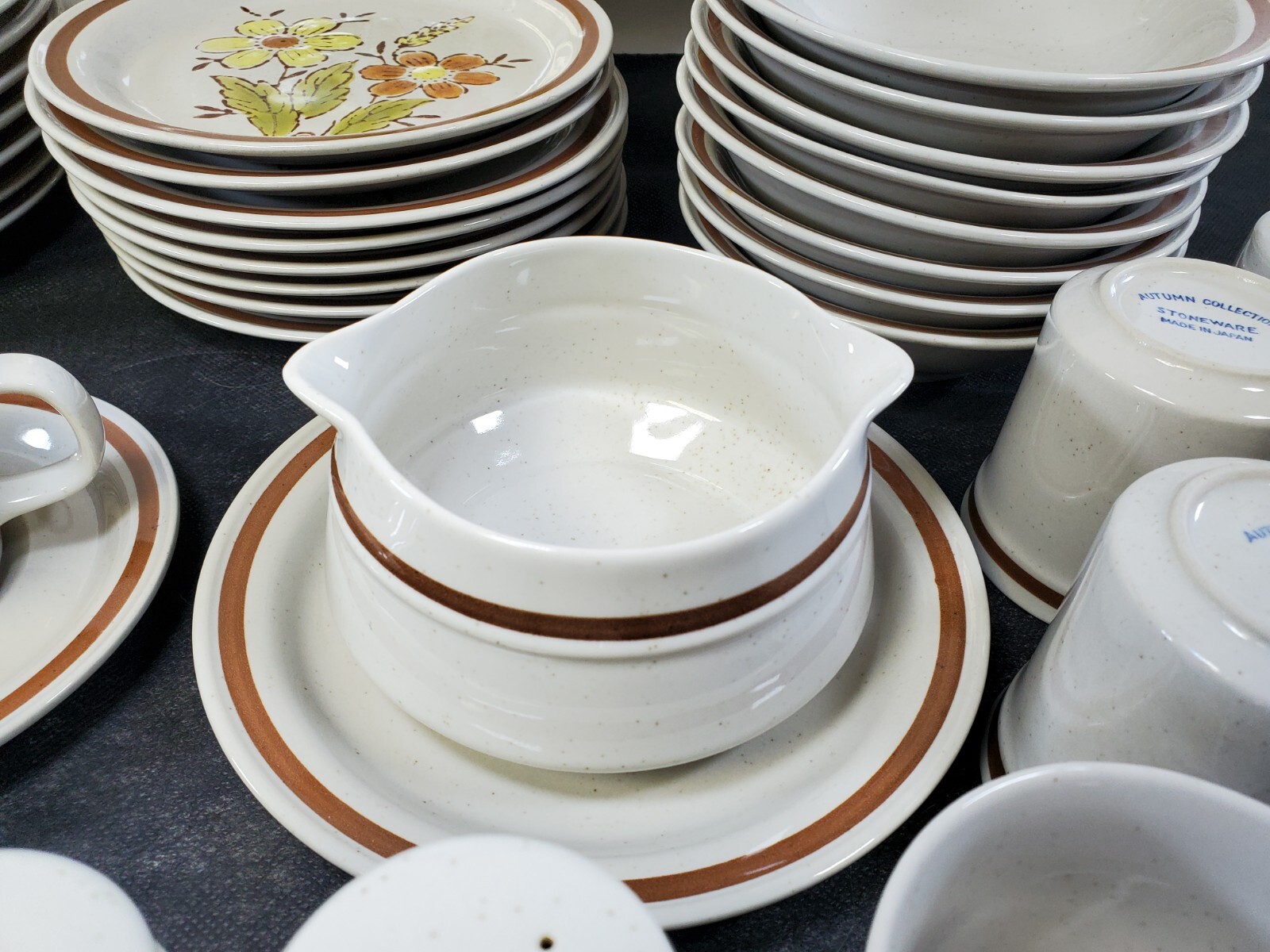 VTGE Autumn Collection Stoneware Wheat Flower Dinnerware SOLD BY THE PIECE