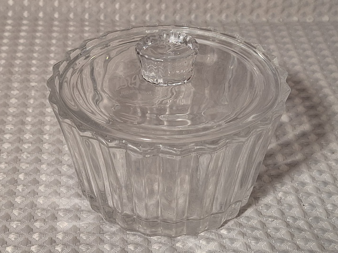 Hershey Reese’s Peanut Butter Cup Chocolate Candy Dish Shannon Crystal Ireland