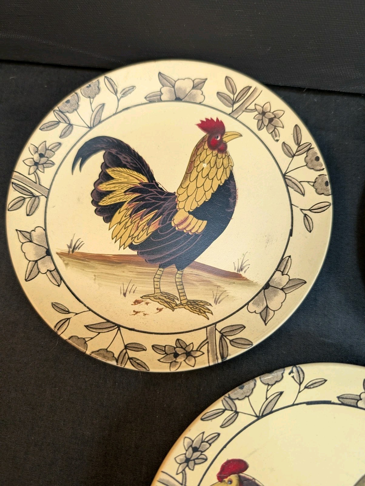 Set of 3 Vintage Rooster Decorative Wall Plates 6in
