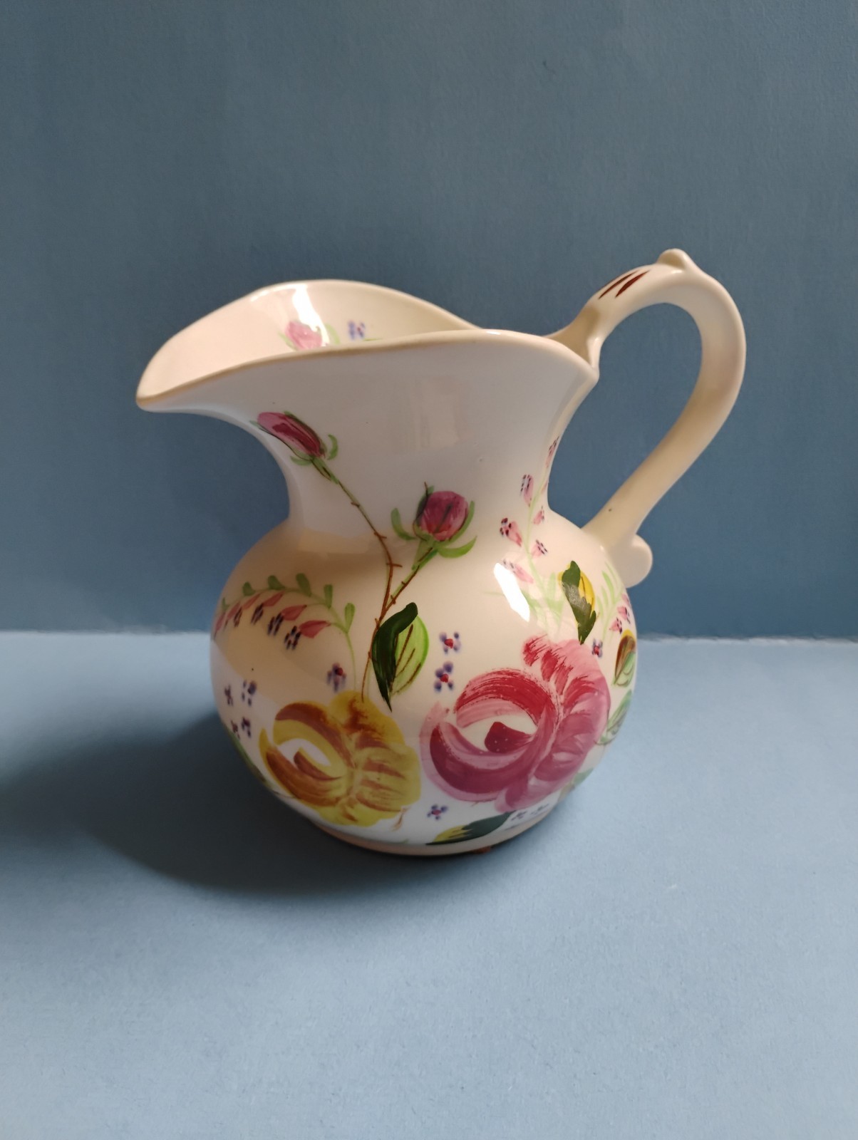 Beautiful Vintage Blue Ridge Southern Pottries Pitcher / Vase Sally Ida Rose