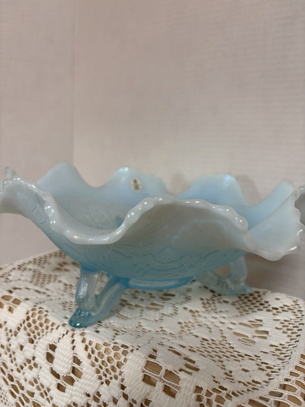 Fenton 100th Anniversary Blue Opalescent Ruffled 3ftd Bowl 11×4” RARE Sticker