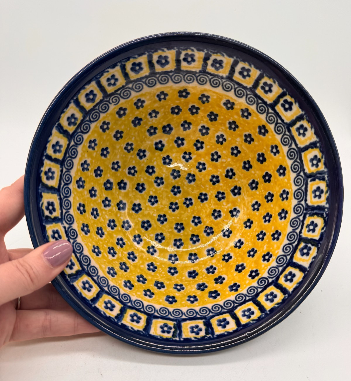 Boleslawiec Polish Pottery Bowl Yellow & Cobalt Blue Flower Pattern Blue Rim