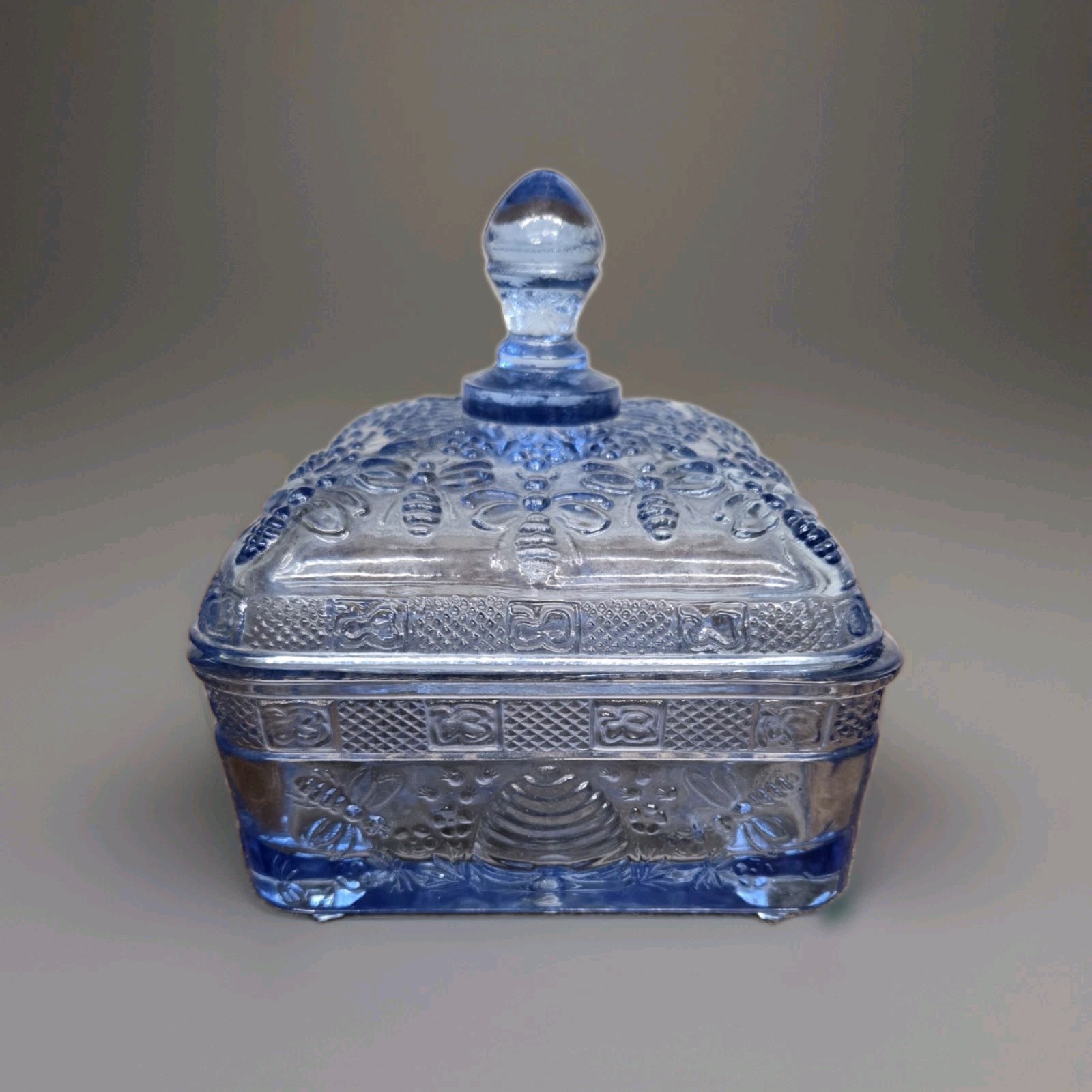 Indiana Glass Tiara Honey Bee Covered Box Blue Candy Dish Trinket Box Footed