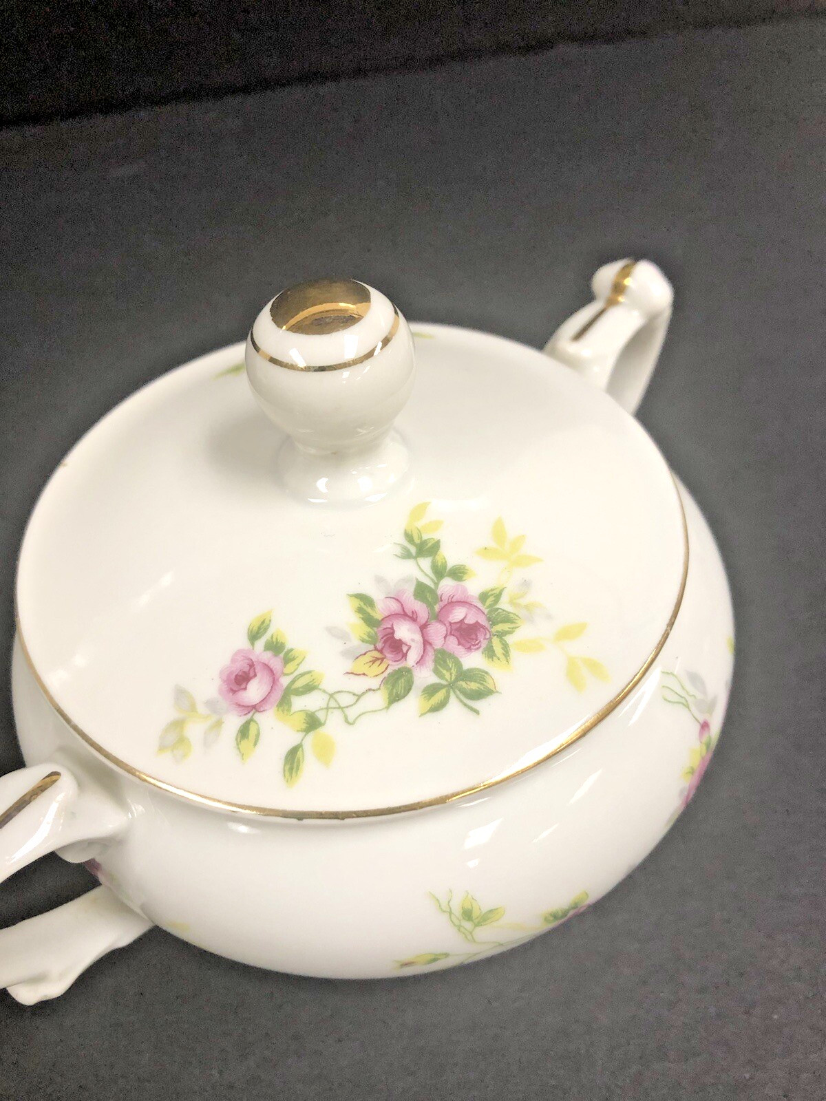 Pink White Rose CREAMER & SUGAR BOWL China SET Made in Occupied JAPAN 40’s Gold