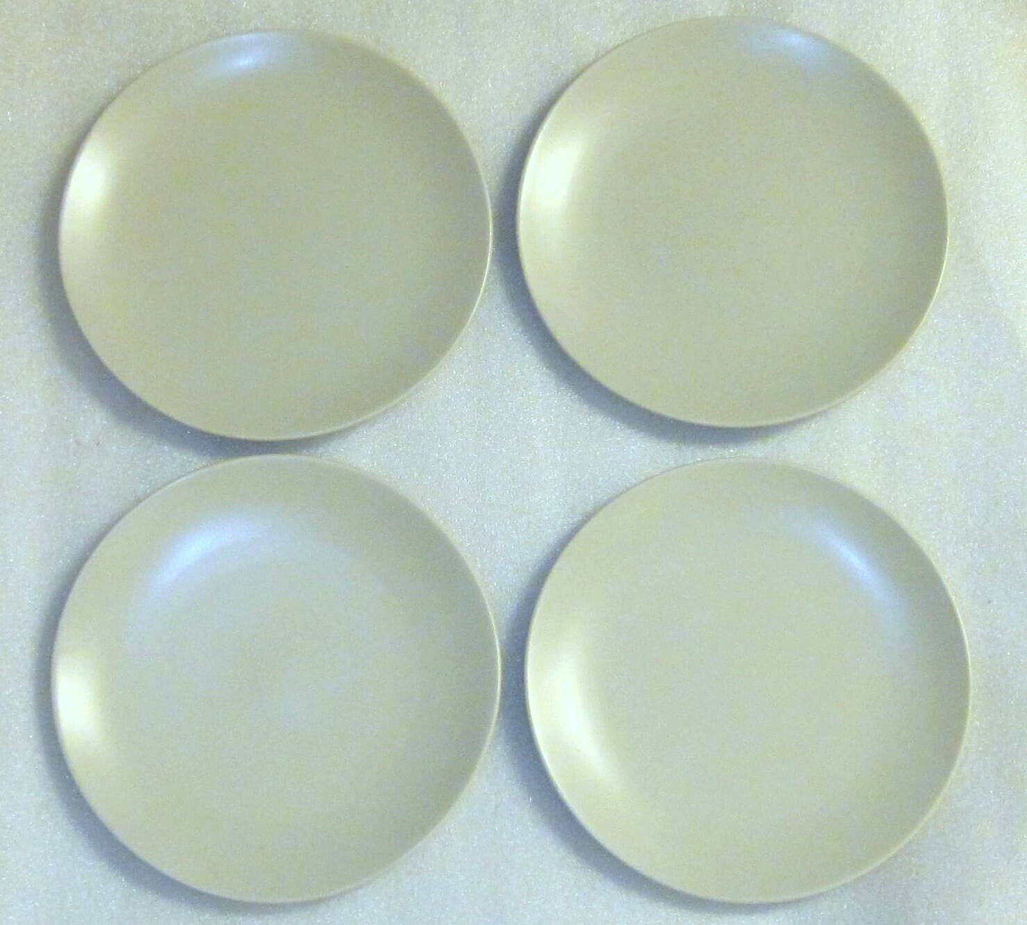 SET 4 IKEA 7 7/8″ BEIGE TAN PALE GREEN COUPE SALAD PLATES THAILAND 10866 DINERA
