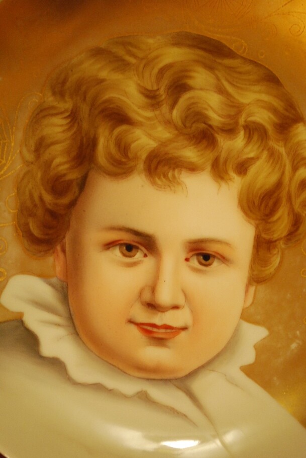 Antique Victorian HAND PAINTED PORTRAIT PLATE Blonde Child’s Face W Gold Gilt