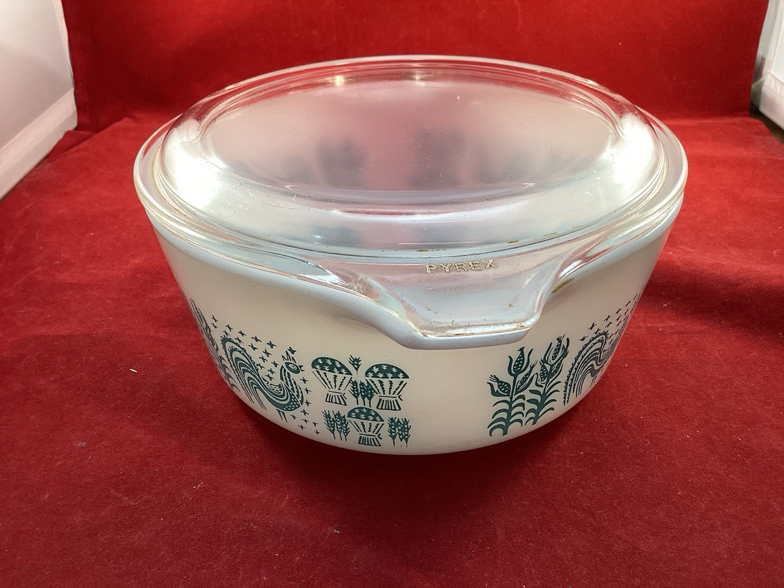 Vintage Pyrex 472-B Early American Teal 1 1/2Pint Covered Casserole W/lid 470-C