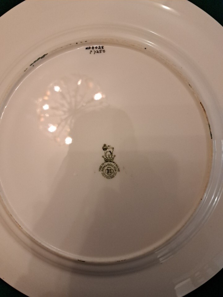 Replacement Plates Royal Doulton Dinner Encrusted Porcelain 10.5 England 6 Pc