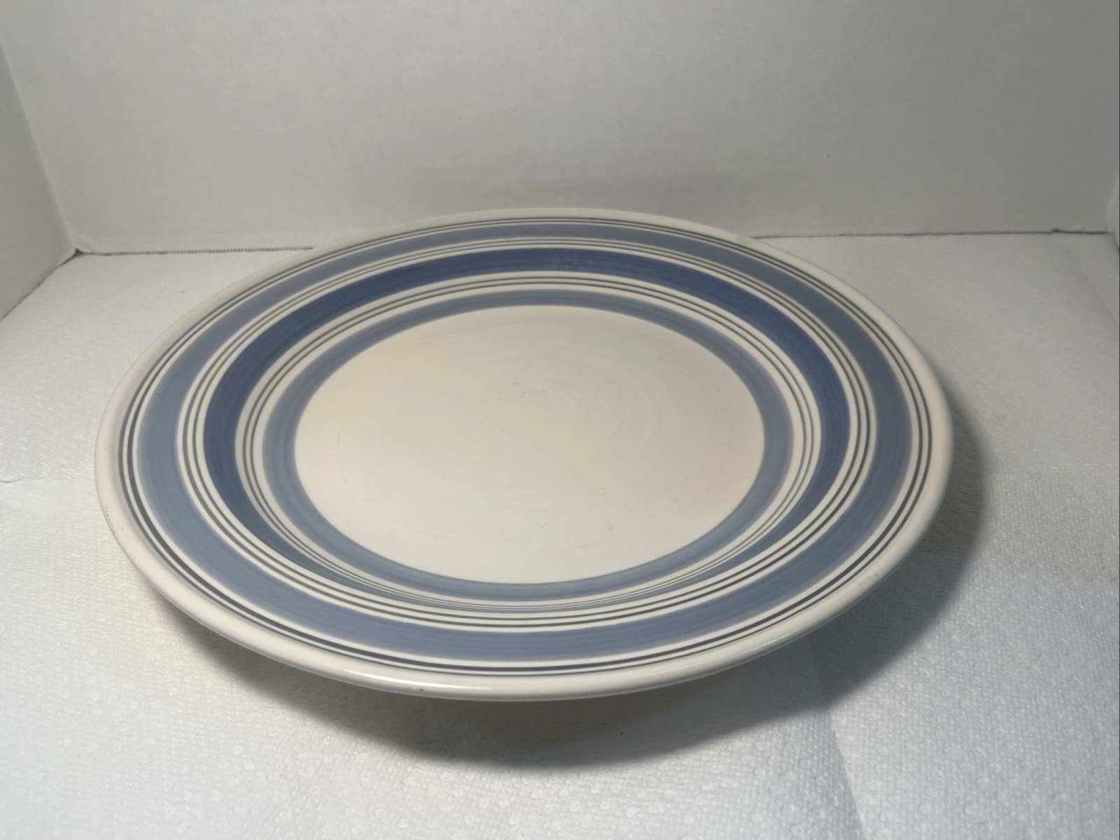 Pfaltzgraff Rio – Blue & White – 13″ Round Striped Serving Platter 3906