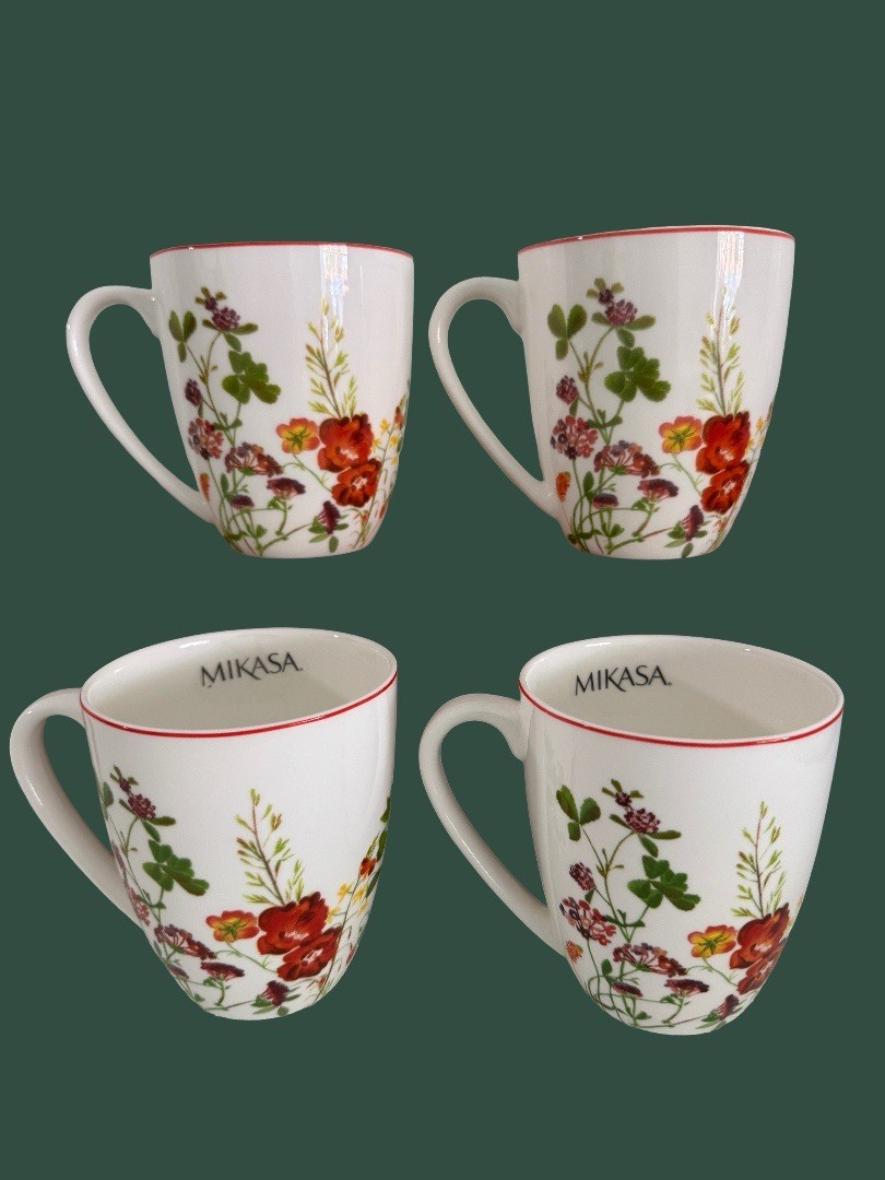 New Mikasa Wildflower Garden Red Set of 4 Cups Mugs Bone China 12 oz 4″ New