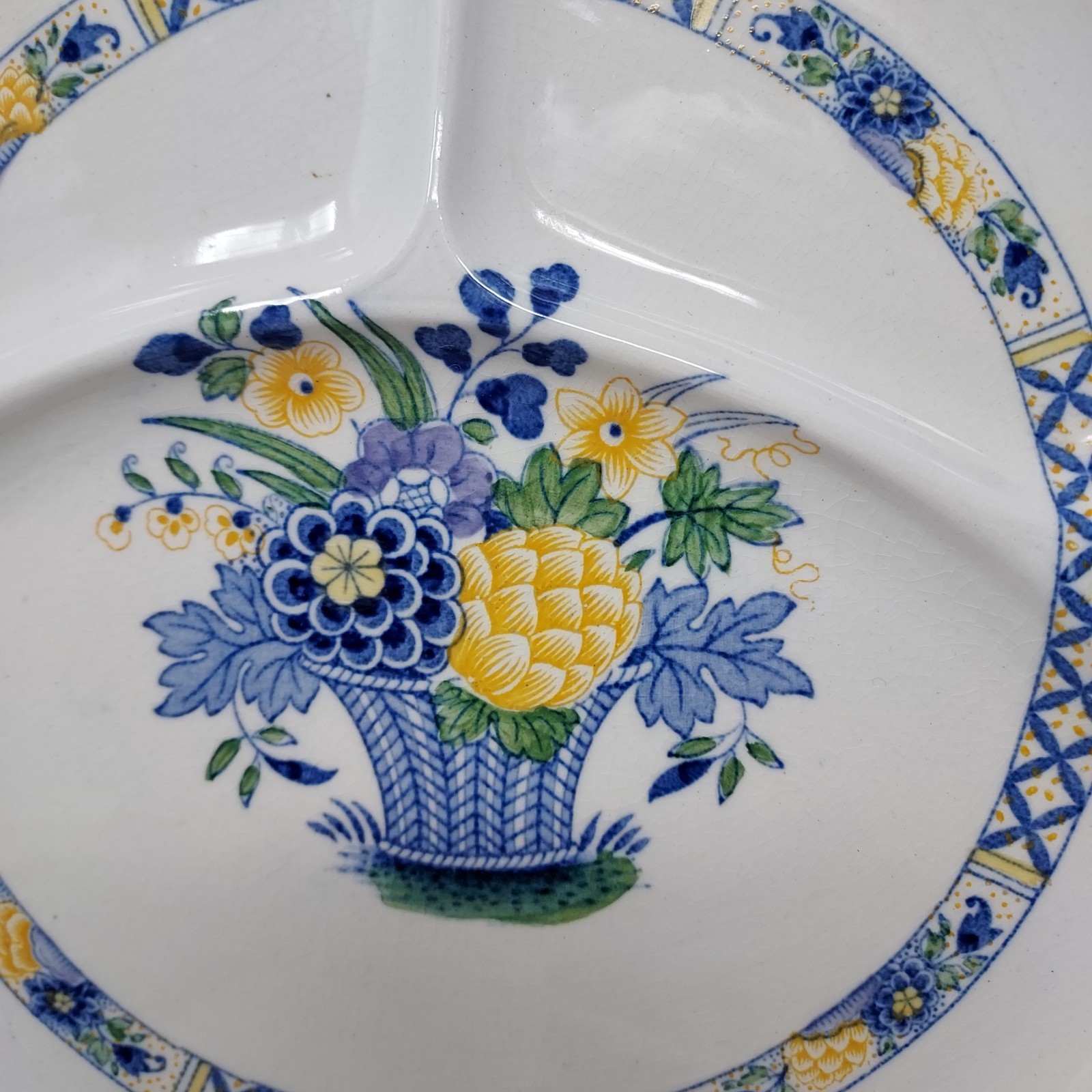 Booths England Set 4 Antique Divided Dinner Plate Porcelain Nankin Pattern 10.5″