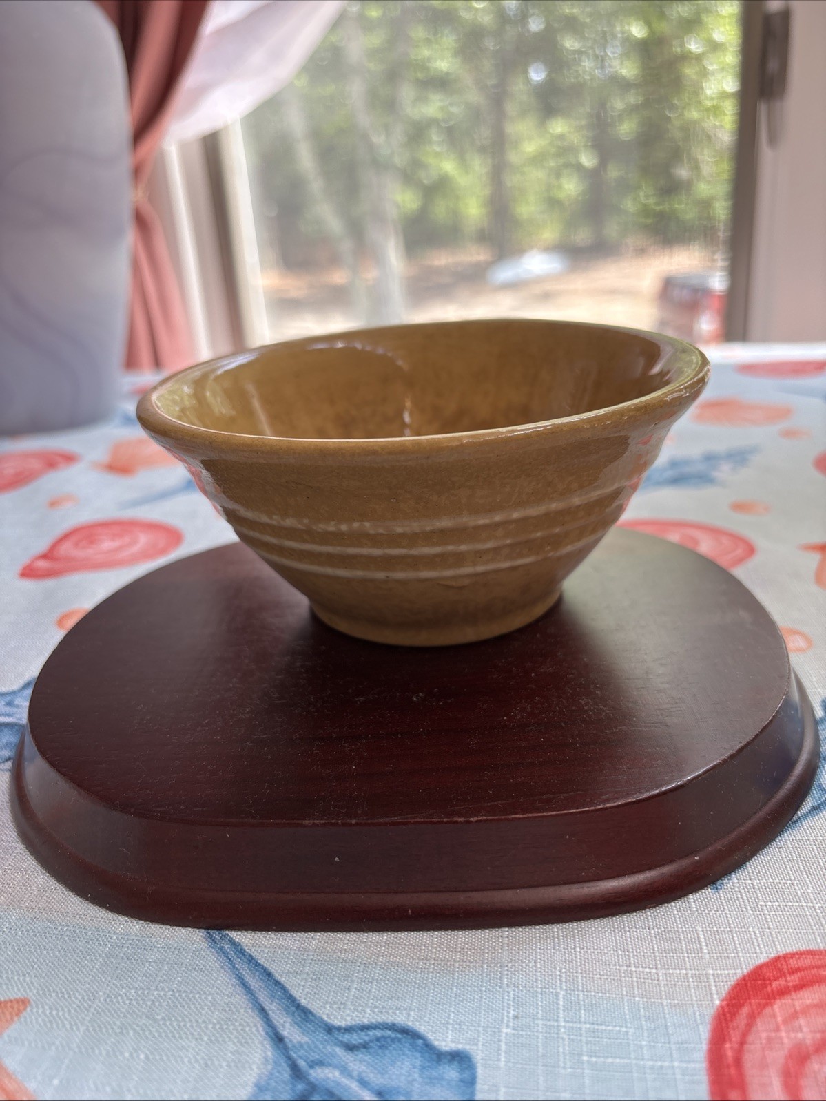 RARE ANTIQUE VINTAGE TINY 5 ¼” McCOY 3 WHITE BAND BOWL YELLOW WARE MINT