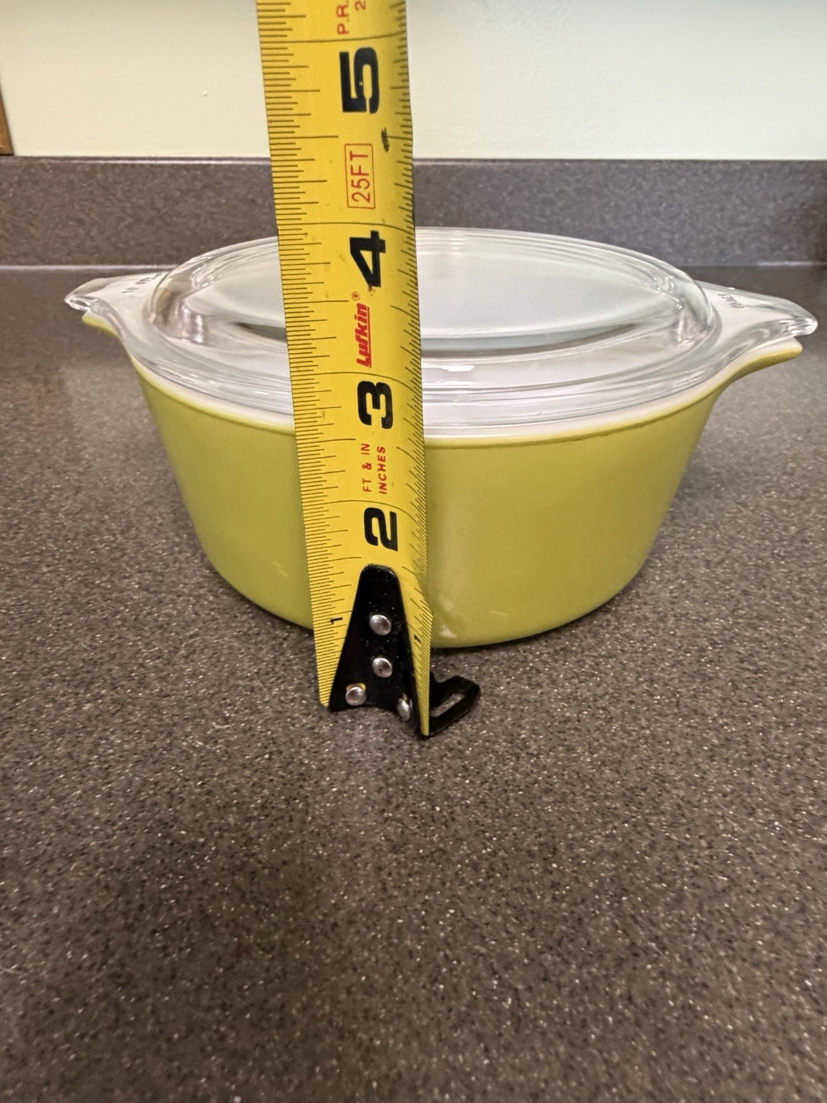 Vintage Pyrex Green #472 One Pint Casserole Dish with Glass Lid