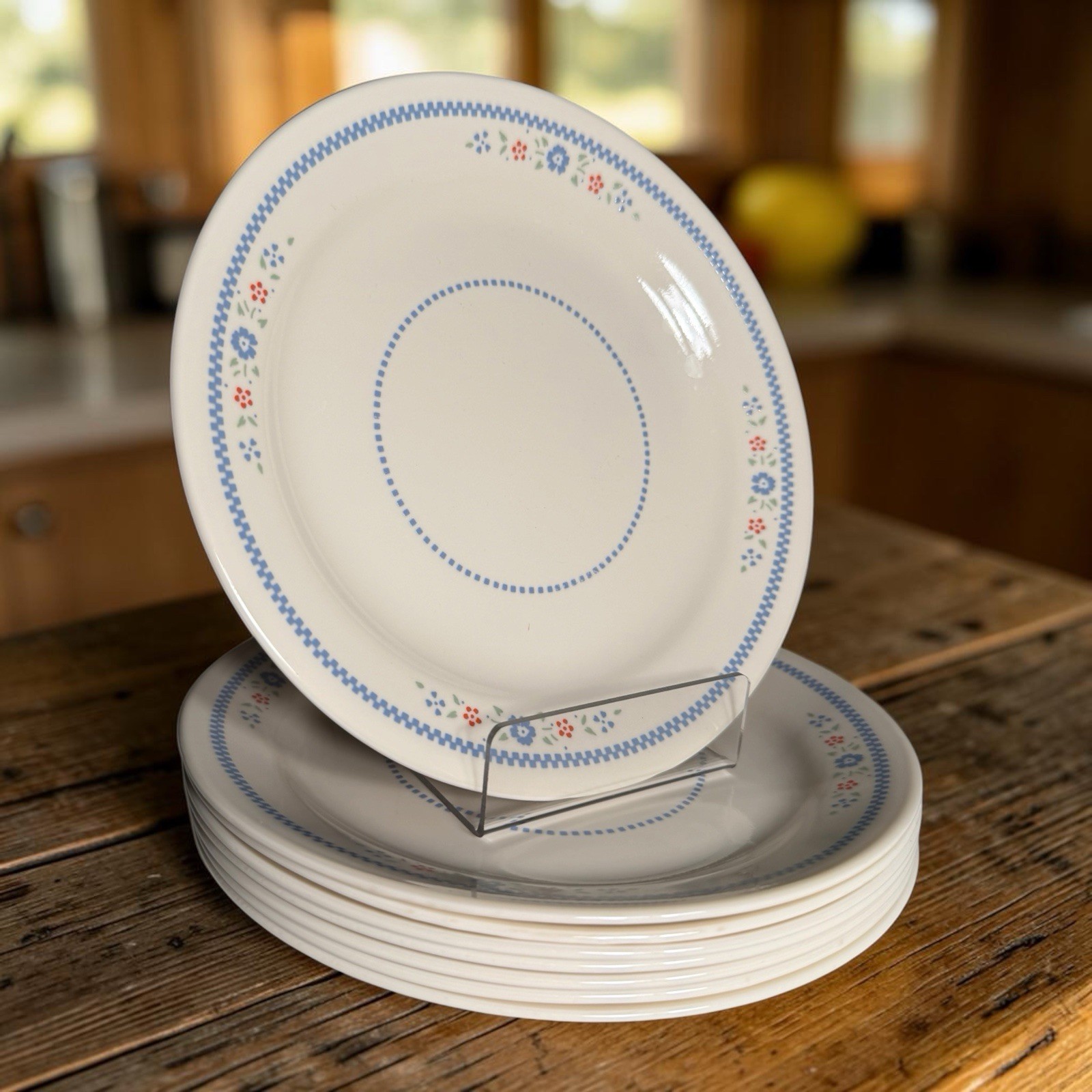8 Vintage Corelle by Corning Granny Cottage Needlepoint 7.25″ Bread Plates