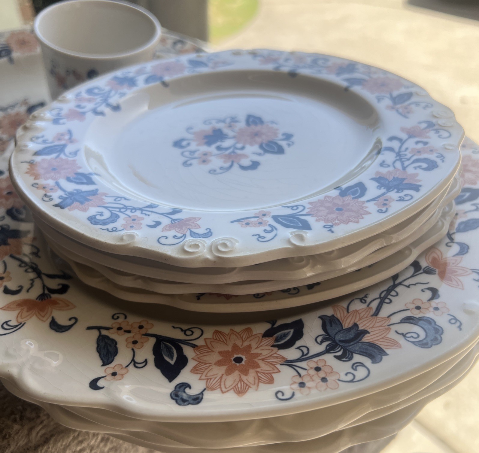 Vintage Nikko Japan Ironstone “Blue vineyard” Peach And Navy Floral Dinner 15 Pc