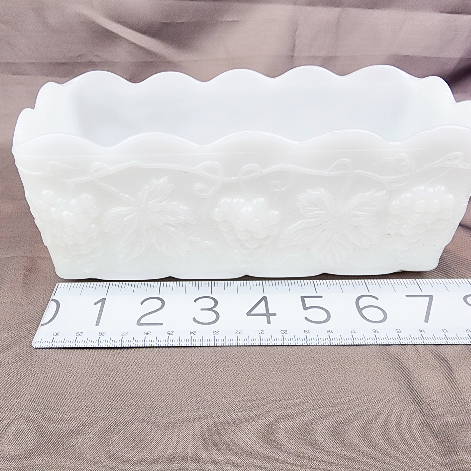Vintage Anchor Hocking Fire King White Milk Glass Planter Bowl Grapevine b
