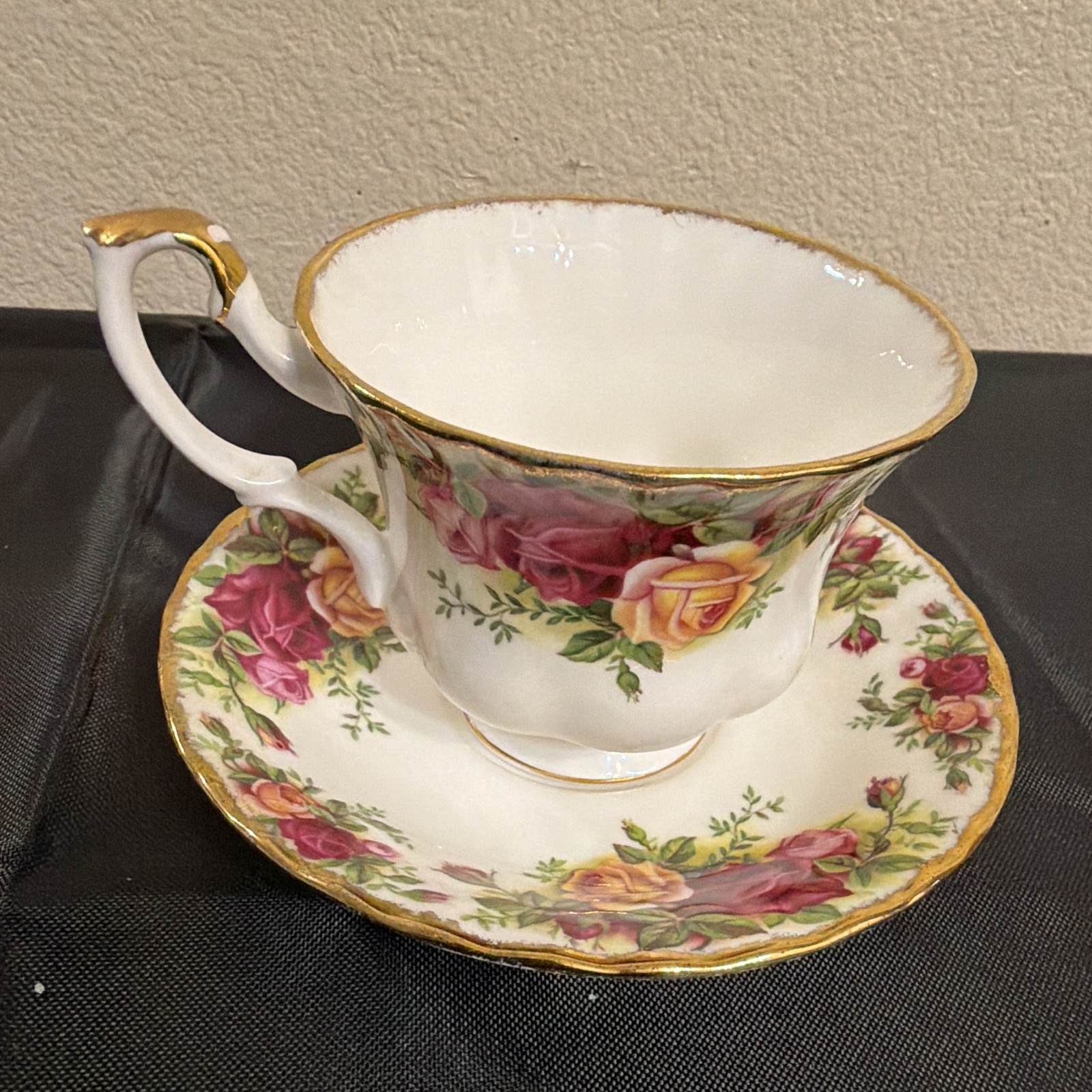 Floral Rose Tea Cup & Saucer Set, White Pink Green, Gold Trim, Ceramic