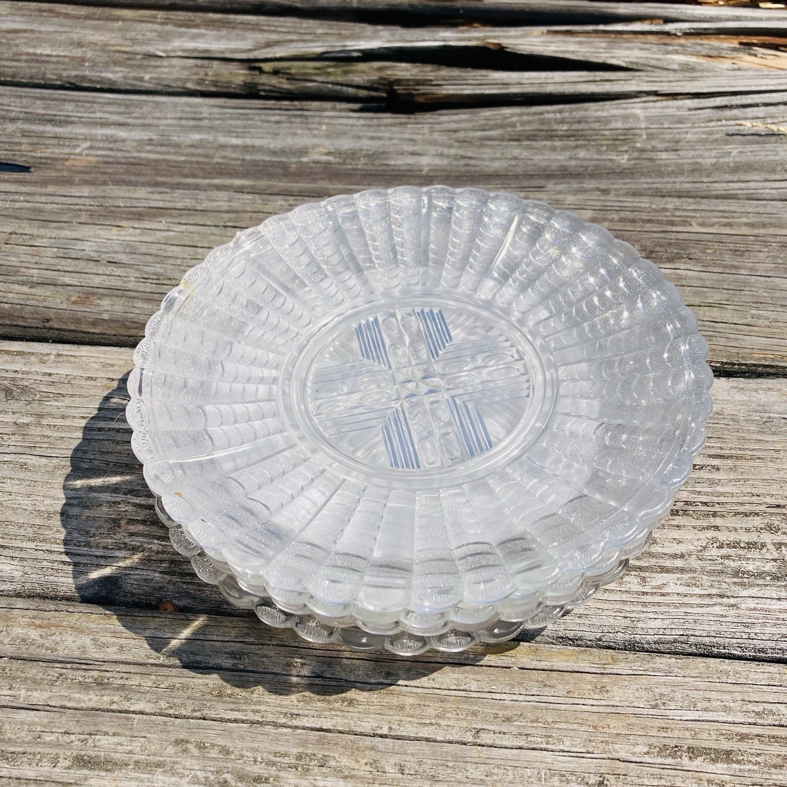 Set Of 5 EAPG Bryce Brothers Coral aka Fishscale 8” Round Pattern Glass Plates