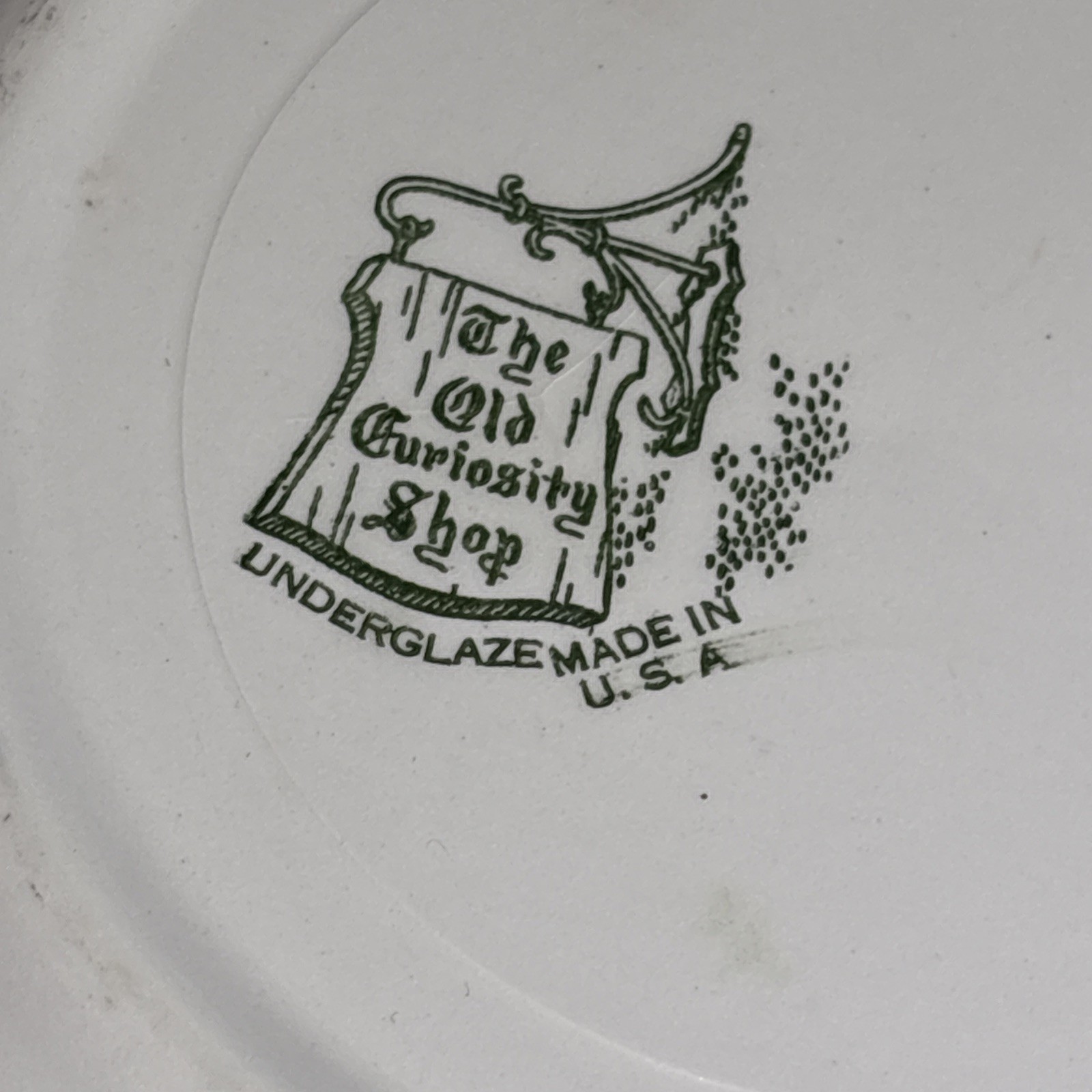 Vtg Royal China The Old Curiosity Shop Green Transferware 10″ Dinner Plate USA