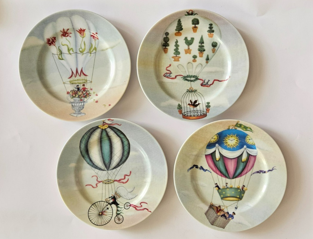 NEW Flying Fantasy by Salisbury Porcelain Hot Air Balloon Motifs Set 4 Plates 8″