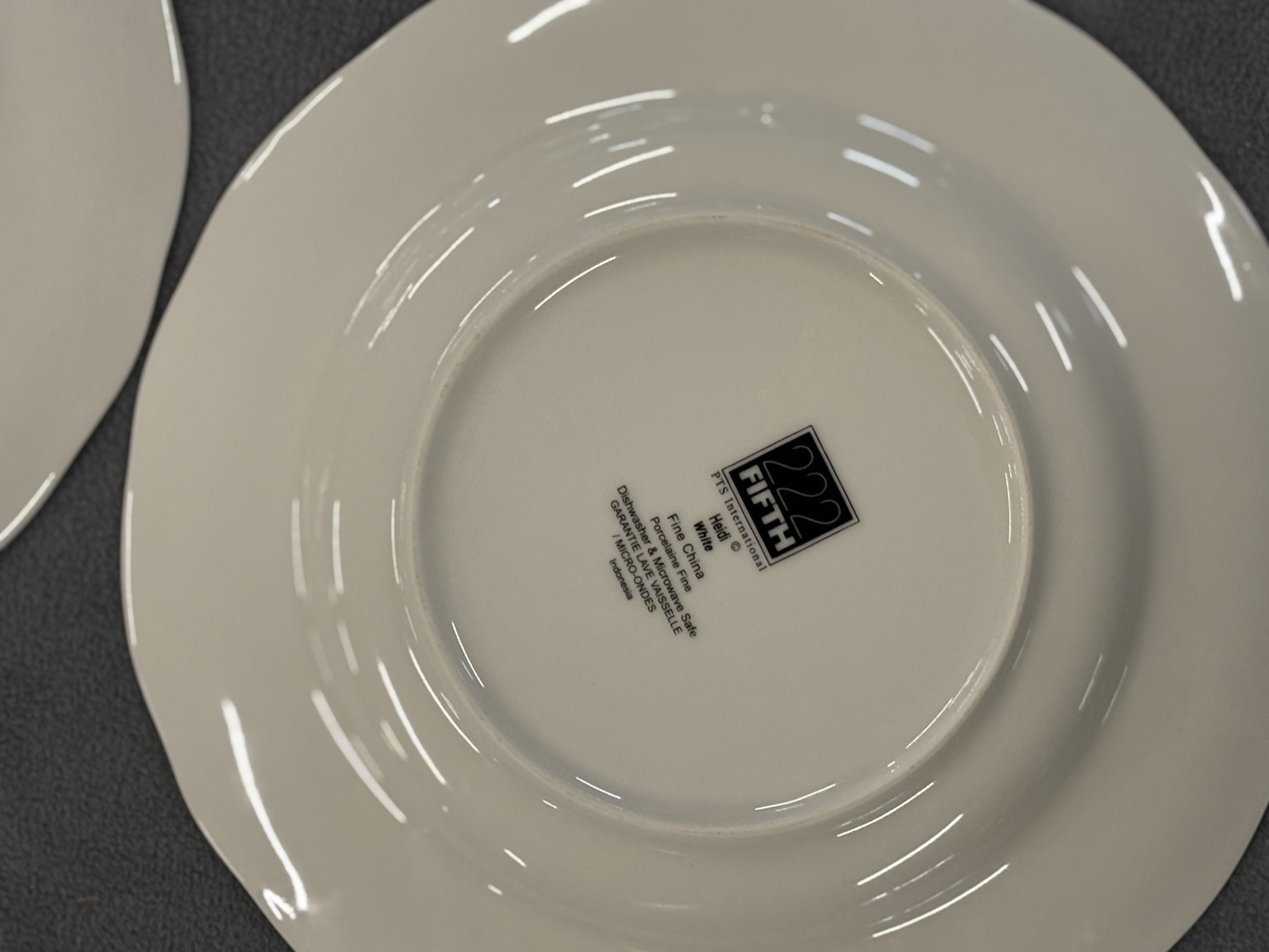 222 Fifth Heidi Dinner Plates Set of 6 11” Pink Roses Scalloped