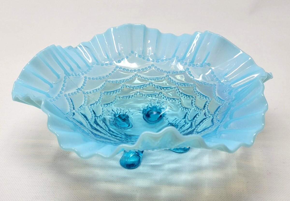 ANTIQUE NORTHWOOD BEADED DRAPES BOWL BLUE OPALESCENT 1905 RUFFLE PATTERN 4 Feet