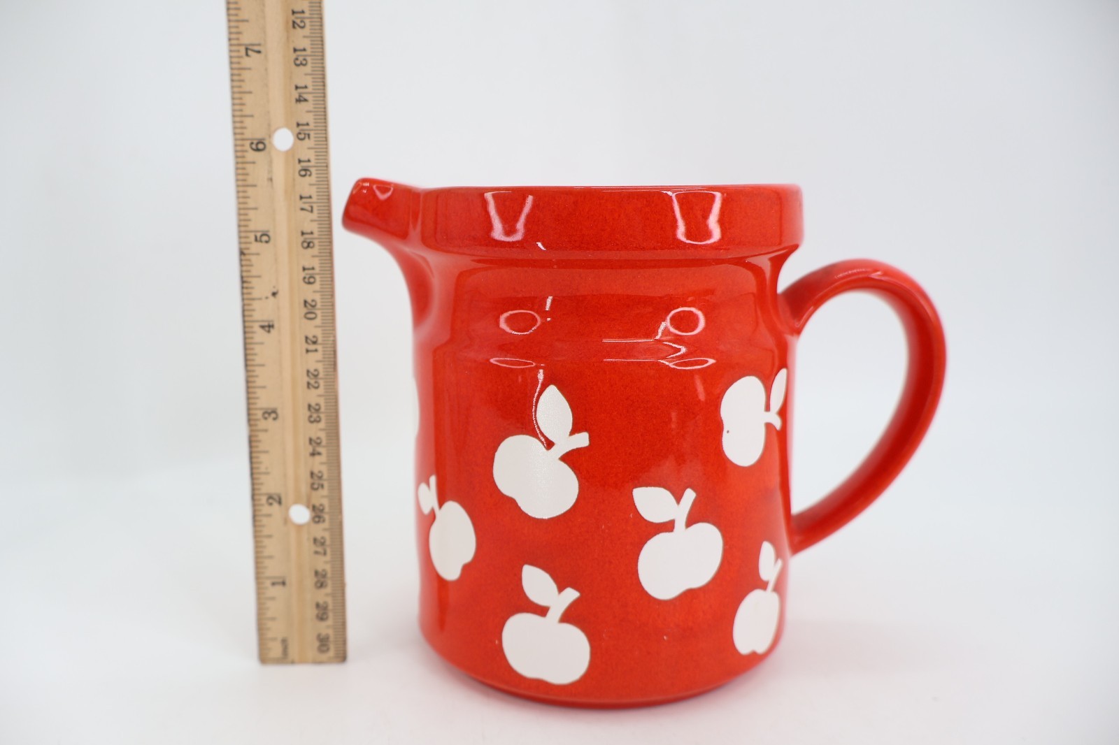 Waechtersbach Red White Apples Creamer Pitcher Germany Earthenware 5.5″