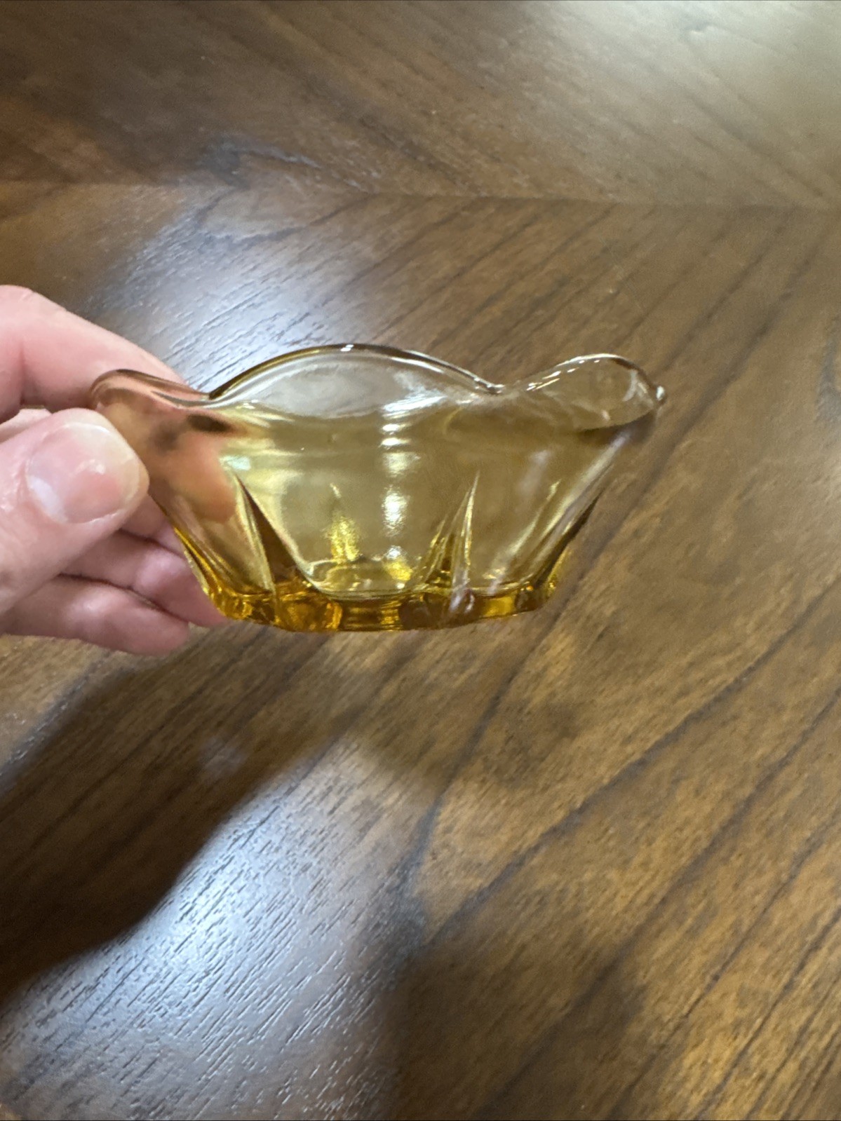 Vintage Light Amber Yellow Berry BOWL with Scalloped Lotus shape Edge