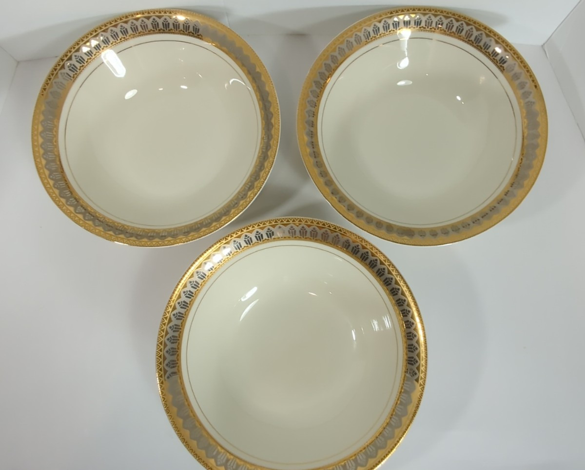 Set of 3 Vintage 1994 Macy’s Royal Gallery San Marco 9″ Gold Trim Serving Bowls