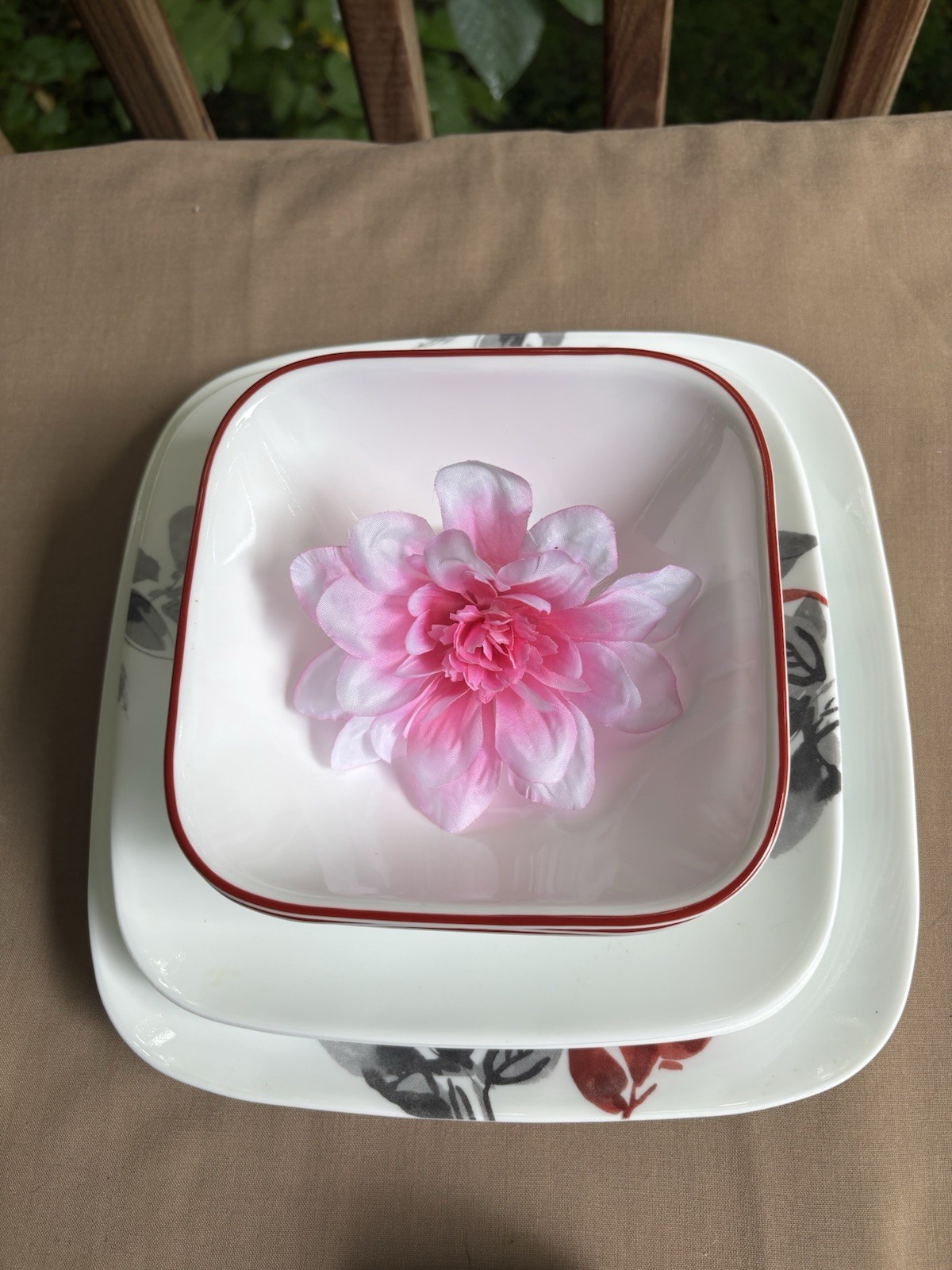 Corelle Kyoto Leaves 15 Pc Square Set 3 Dinner Plates 4 Luncheon 4 Bowls 4 Mugs