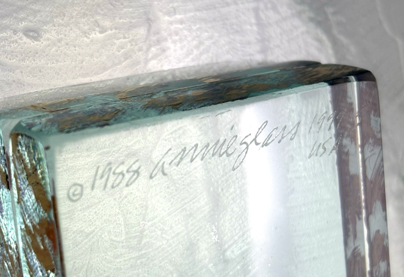 SIGNED! Vtg 1988 AnnieGlass 24K Gold 8″ Square Curved Slab Pedestal Cake Plate