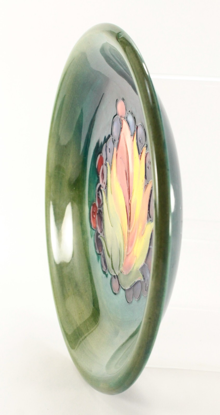 = 1930s Moorcroft Pottery Flambe Plate With Leaf & Berry Green Glaze England 9″