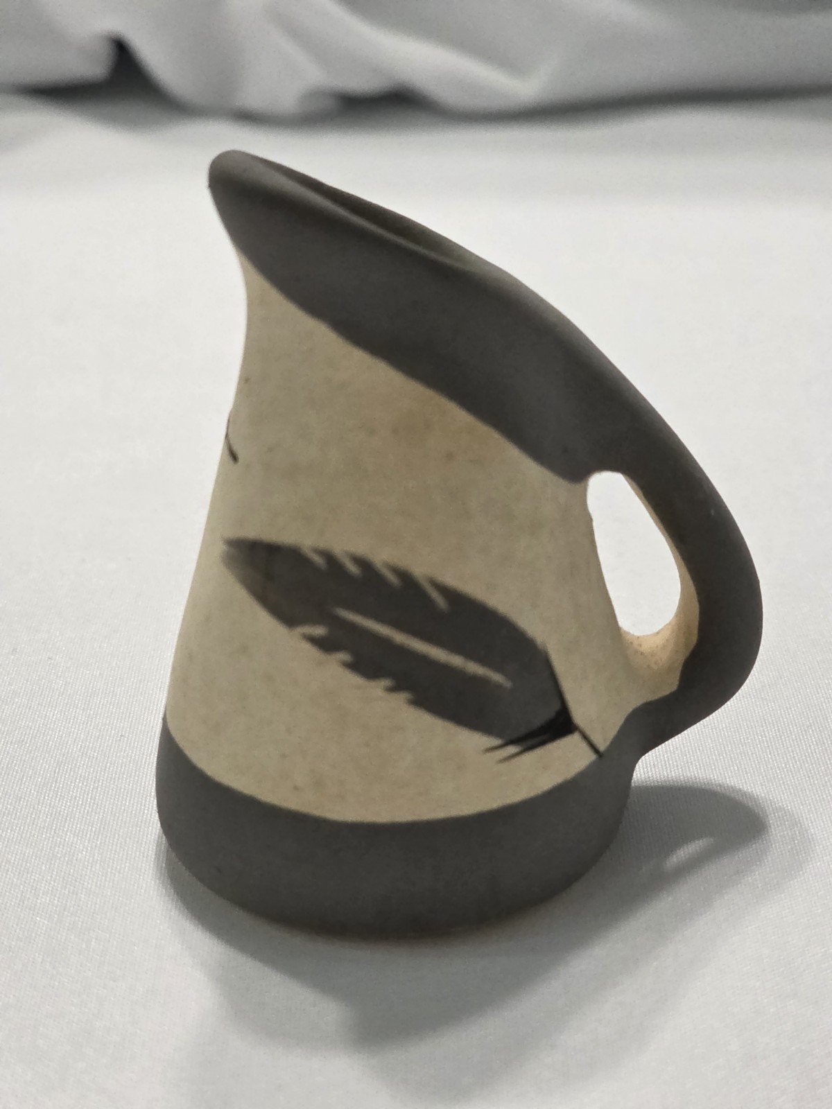 Gray Pochon Feather Pattern Ceramic Creamer Pitcher Beige Gray Black