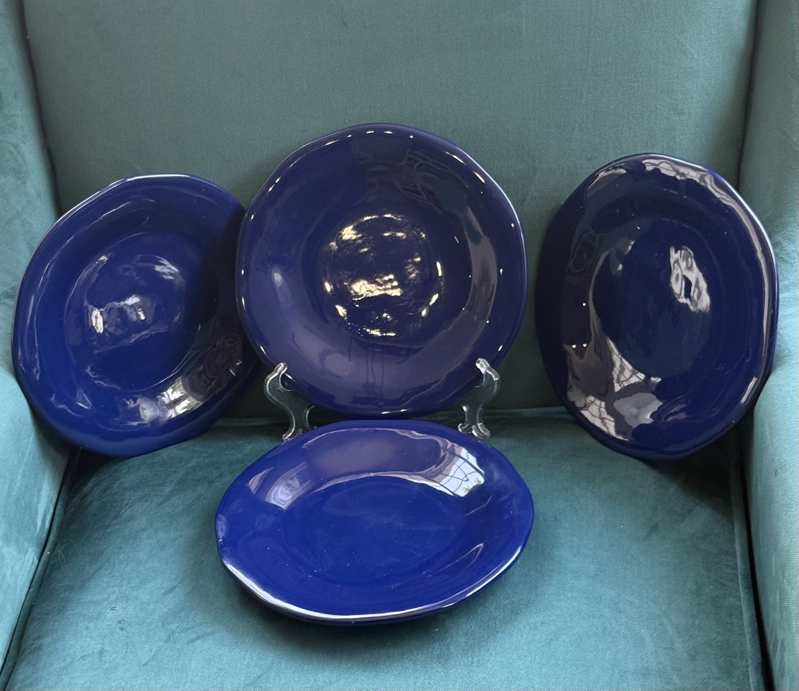 Mikasa Gourmet Basic Plate Set, 9.3/8 Service For 4, Bowls Not Available