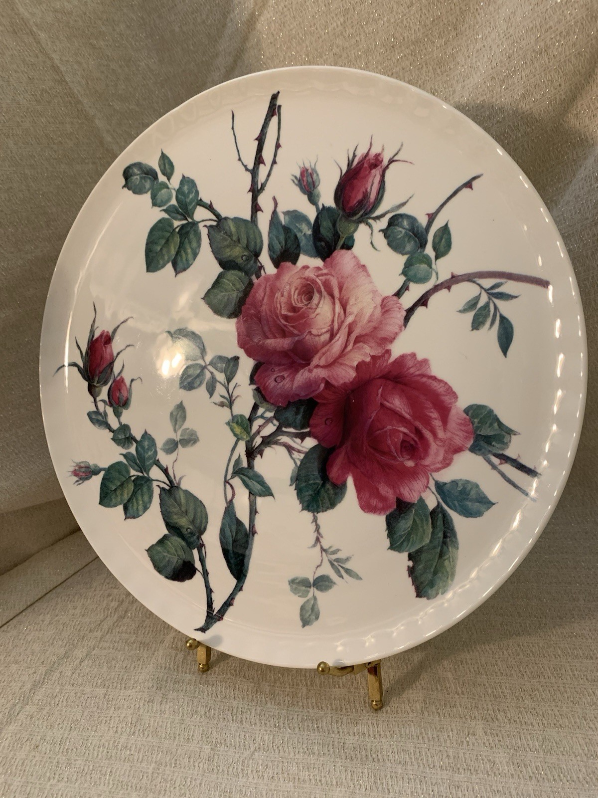 Roy Kirkham “English Rose” 12″ Platter (“cake plate”) Fine Bone China. MINT cond