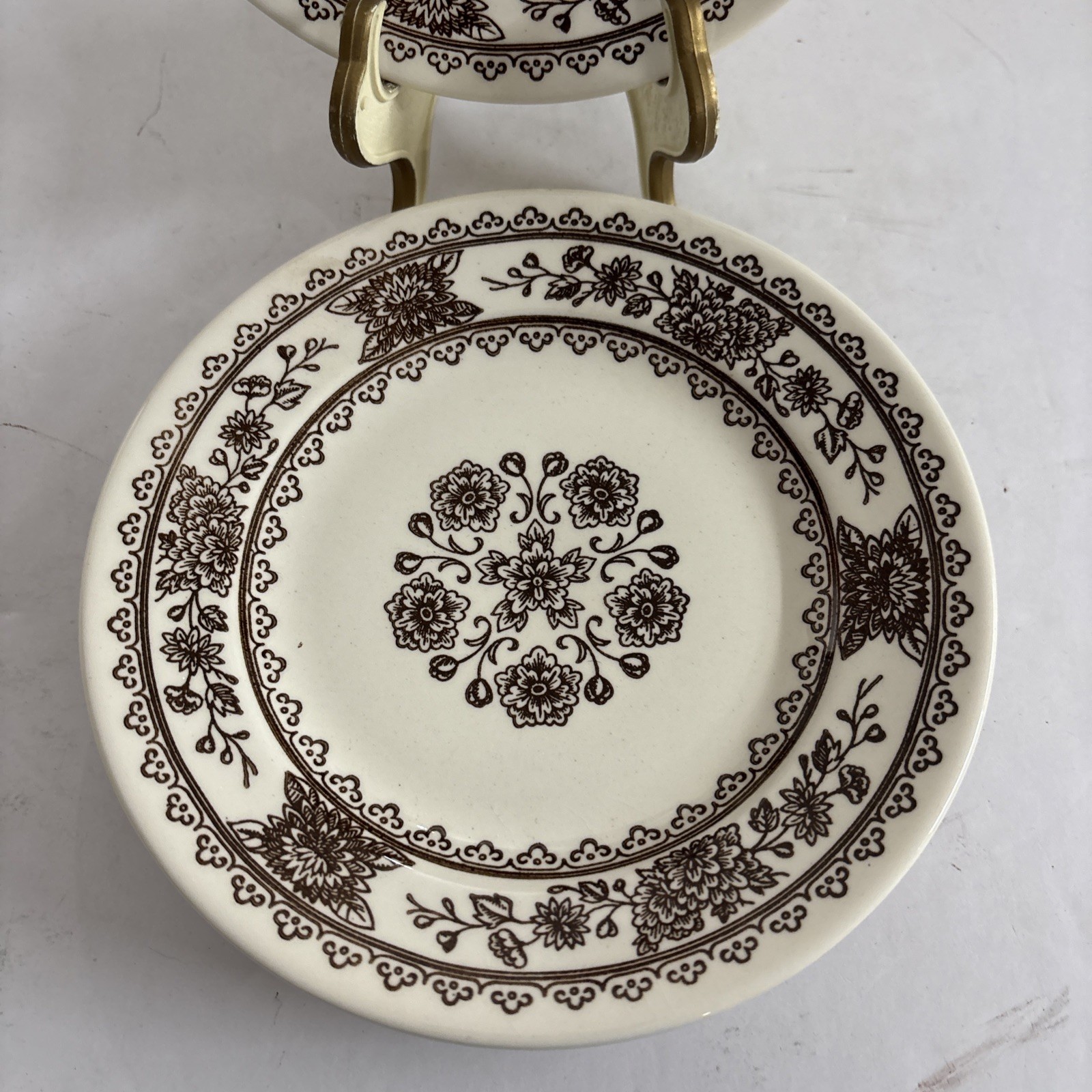 4 Vintage Royal China Hampshire Vendome 6 1/2″ Bread Plates Brown Mums Flowers