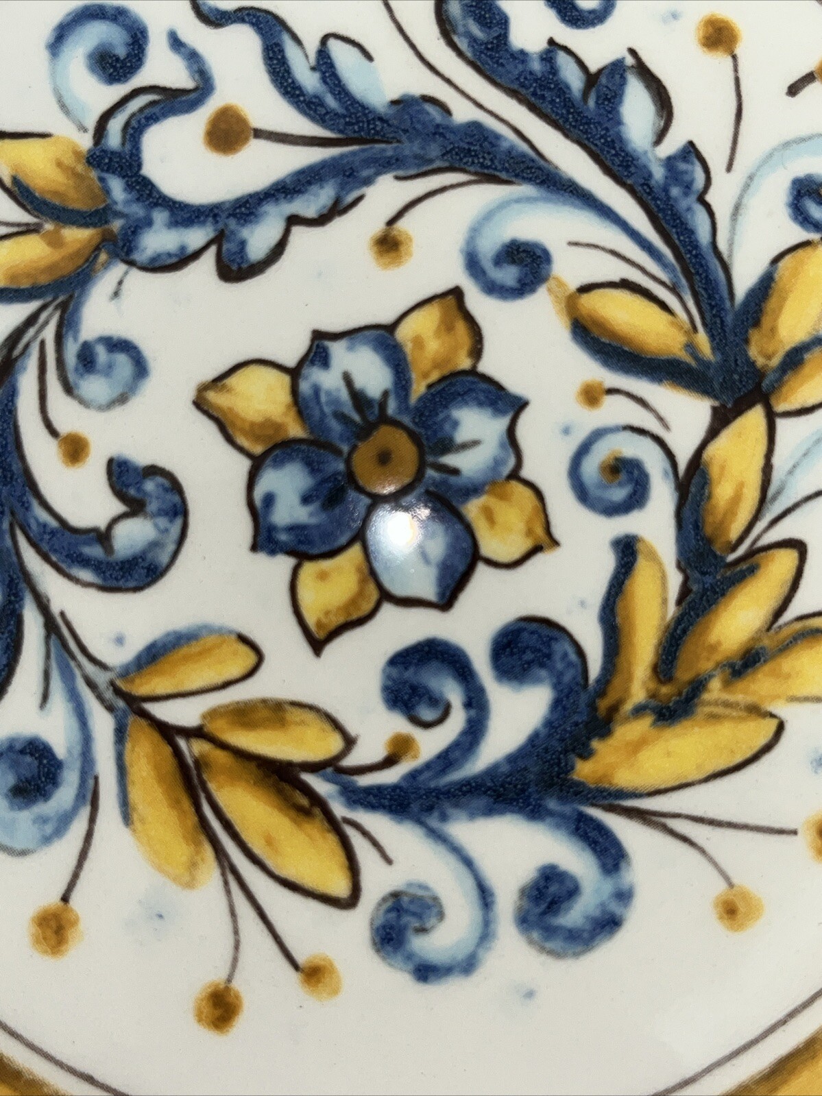 Bizzirri Handmade In Italy Salad Plate Scalloped Edges Yellow/Cobalt Blue 8.5”