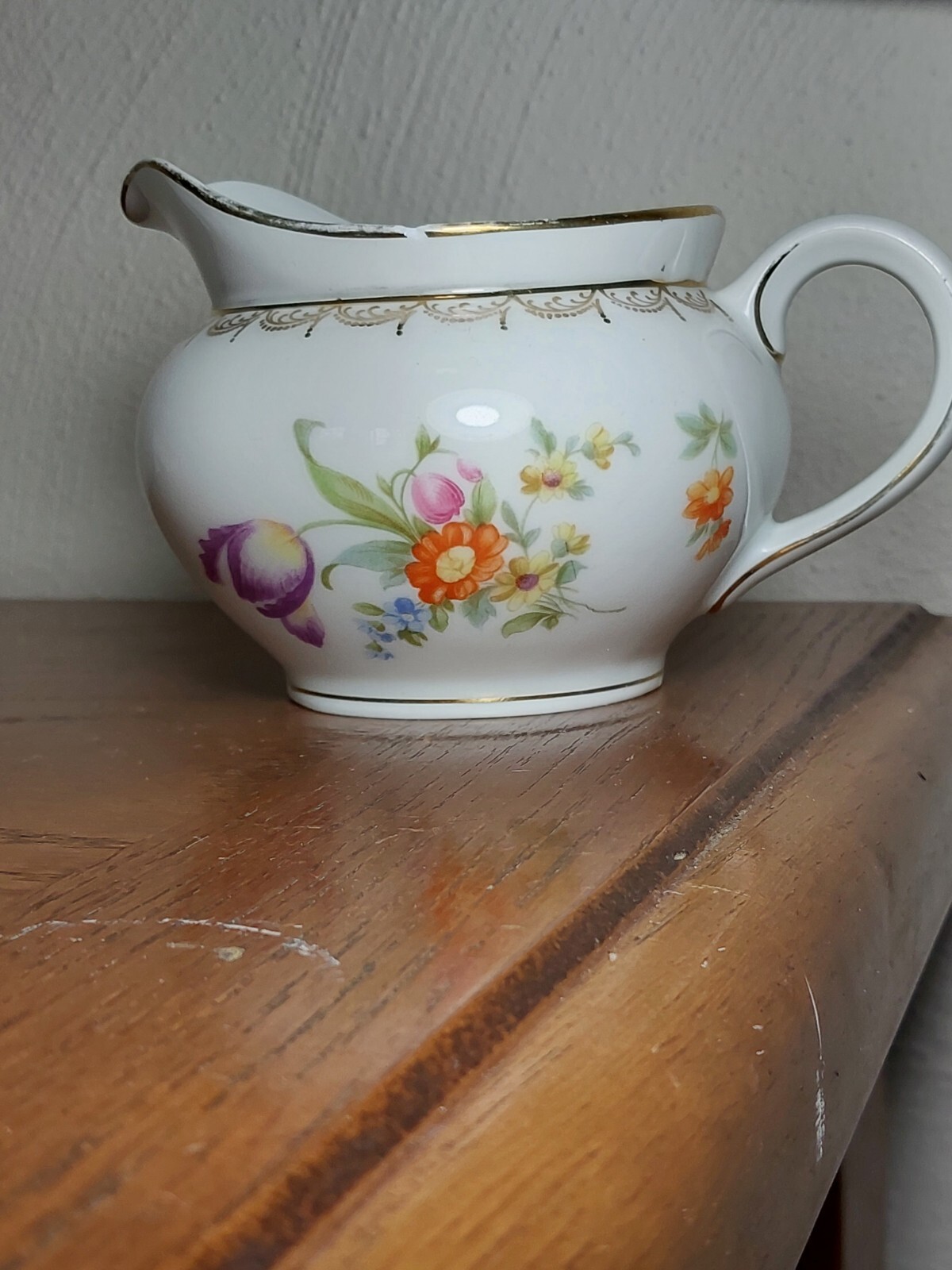 haviland limoges china gold rim Has Very Small Chip In The Top Edge, SEE Picture