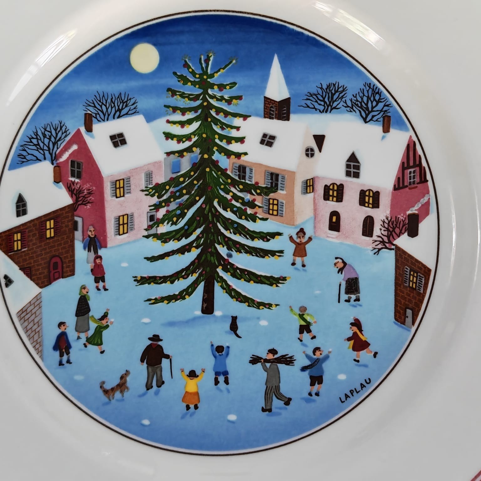 Villeroy & Boch Luxembourg Naif Christmas Salad Plate, 8 1/8″ Diameter