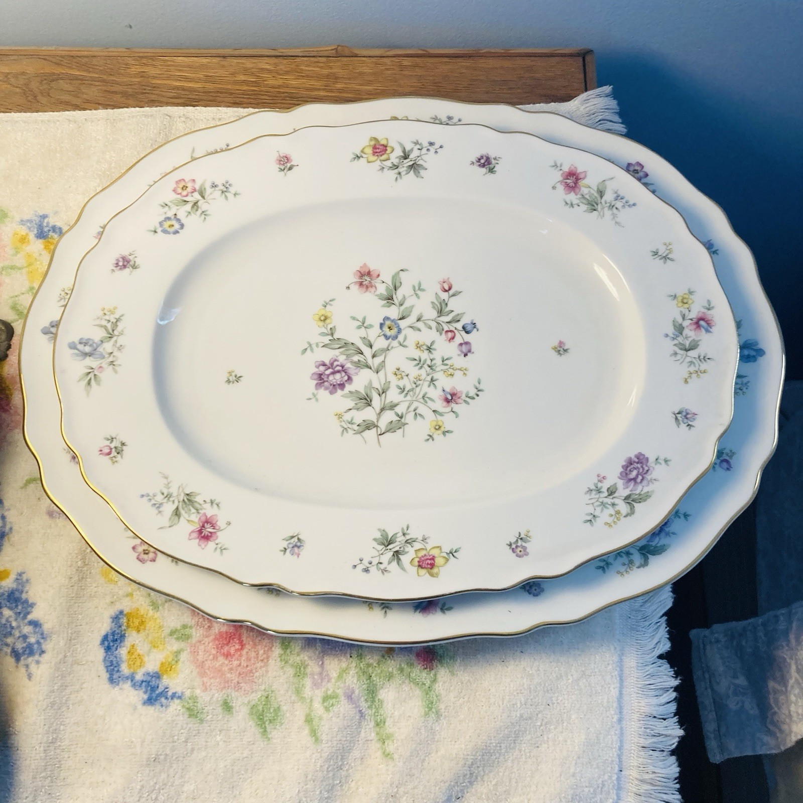 Vintage Krautheim Franconia Millefleurs-platter set 13.5” & 15.5” Beautiful