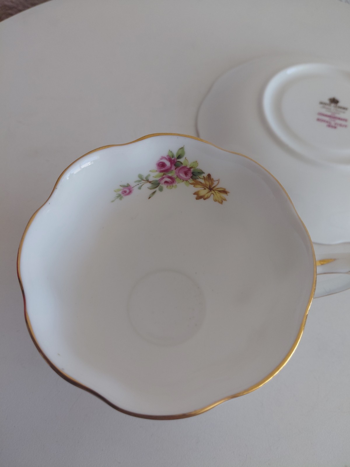 Royal Albert England Commemorative Royal Visit 1959 Canada Cup/Saucer Set READ!