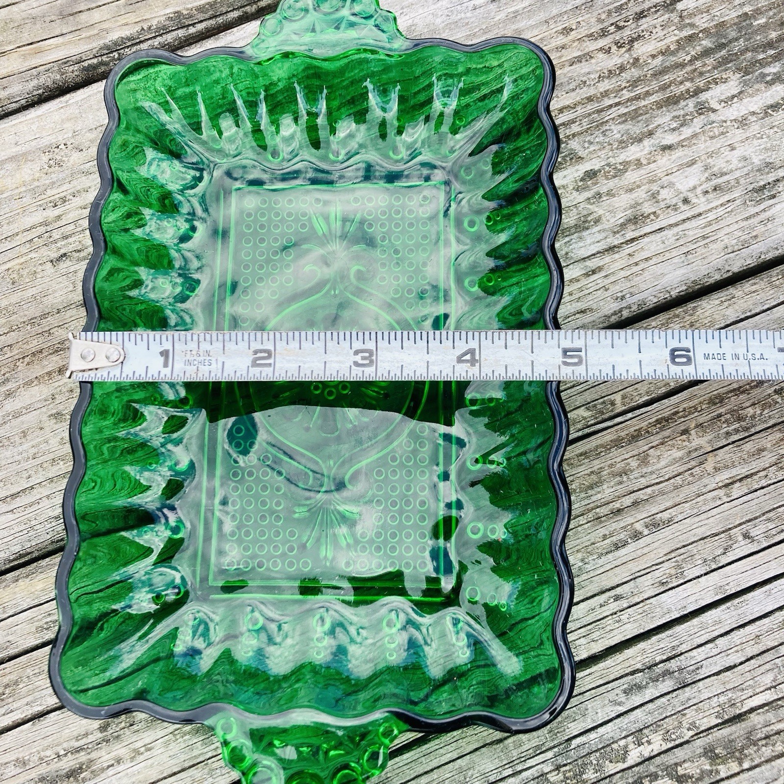 Vintage ANCHOR HOCKING Forest Green Glass Tray / Relish / Snack Dish 4.75”x8.5”