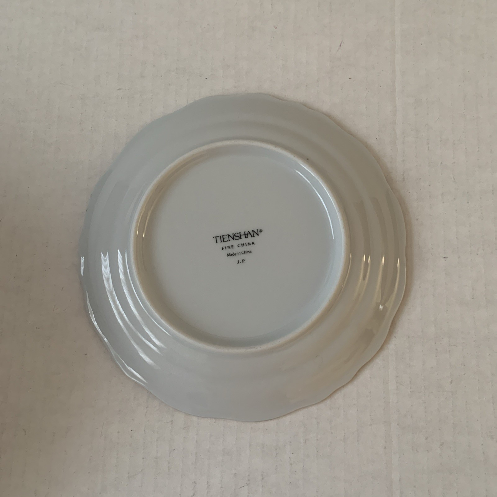 Set of 15 white Tienshan Fine China Elegance Gold Trimmed Embossed Plates EUC