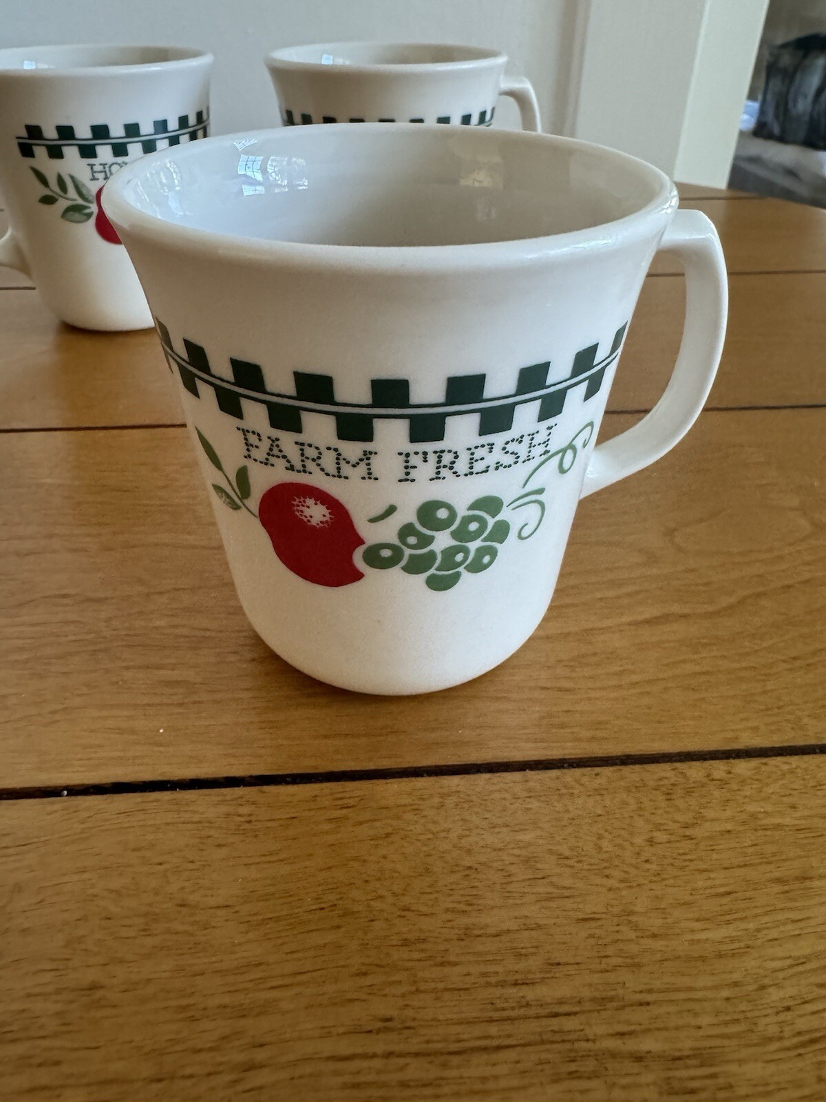 3 Corelle Farm Fresh Green Checkered Coffee Tea Mugs Cups Apples Pears Grapes