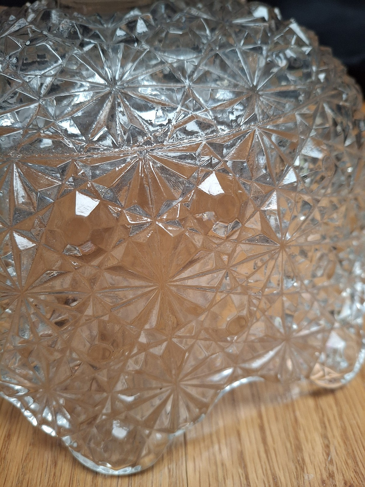 Early AMERICAN BRILLIANT 24 % Crystal Glass Antique Daisy Button Pedestal Bowl