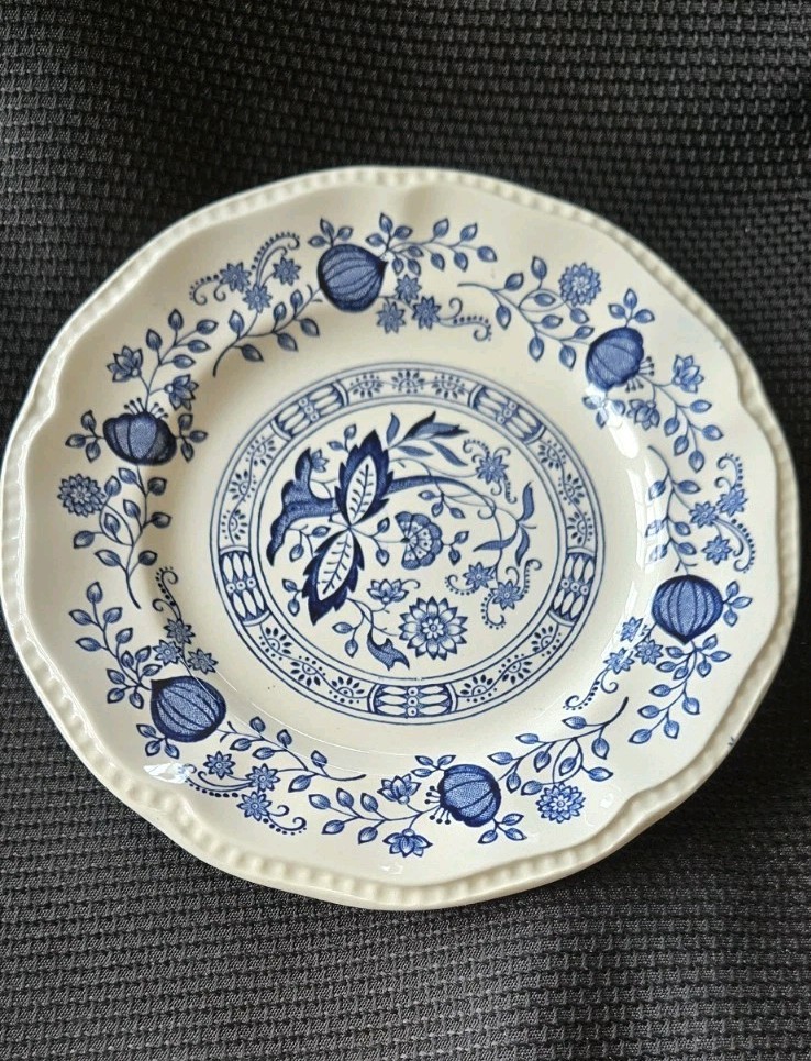 Kensington Staffordshire Coventry Blue Onion Ironstone Bread Plates Set Of 4