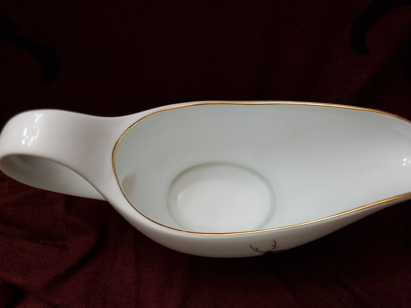 Holiday Home Gravy Boat Gold Reindeer White With Gold Rim Christmas Holidays