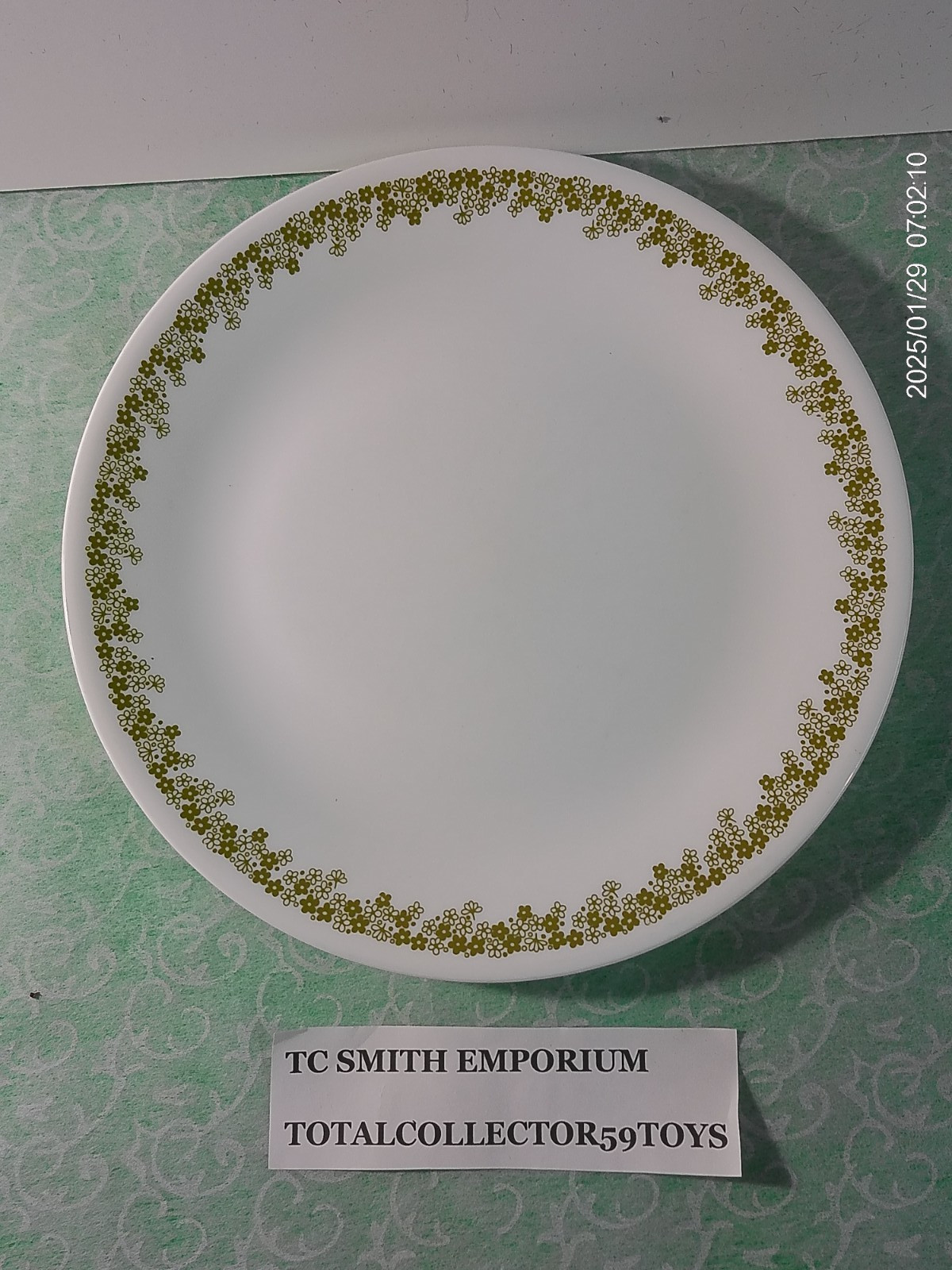Vintage Corelle by Corning Spring Blossom Green Crazy Daisy 10 1/4” Plate