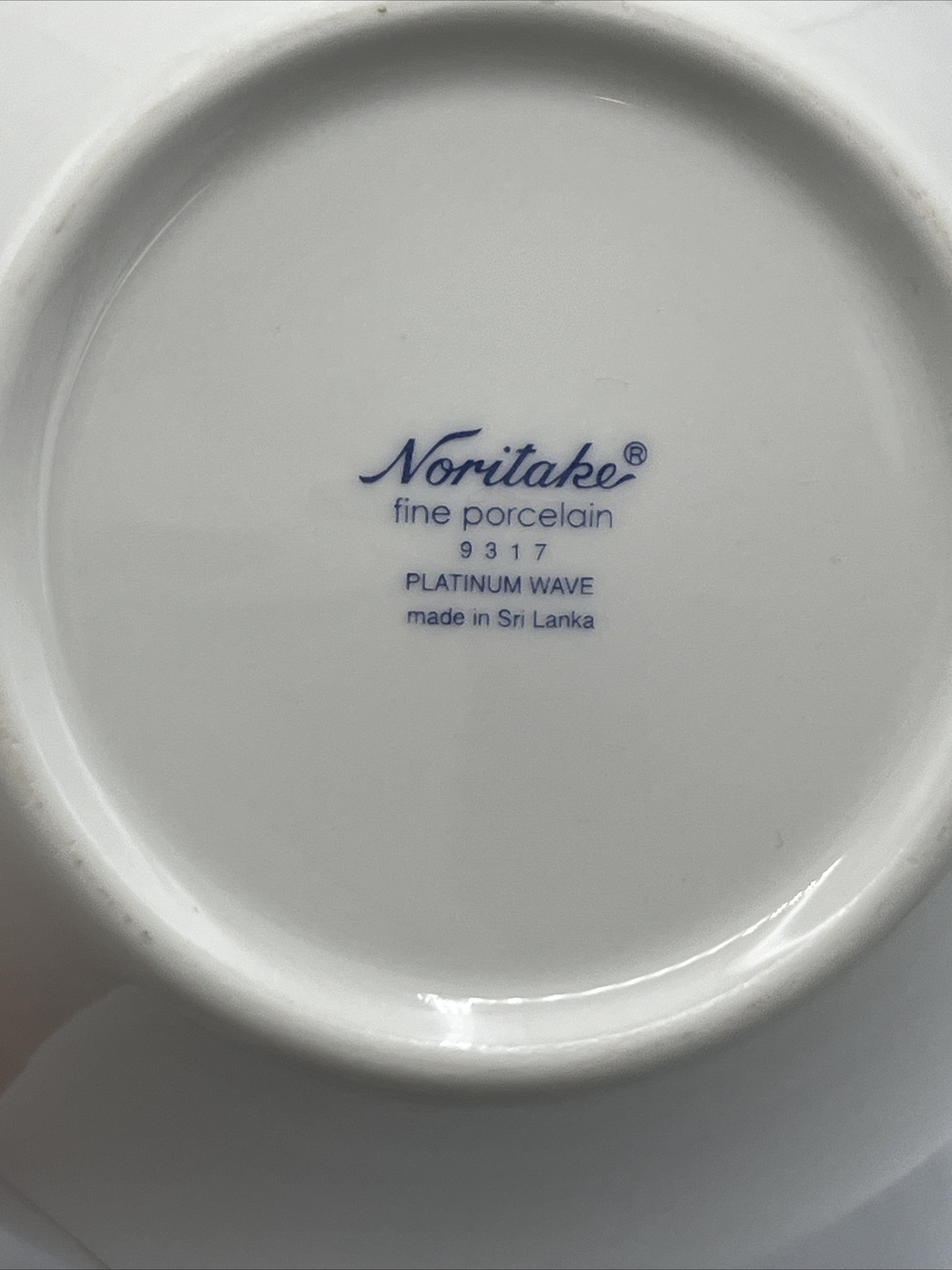 Noritake China Platinum Wave Four Piece Square Place Setting